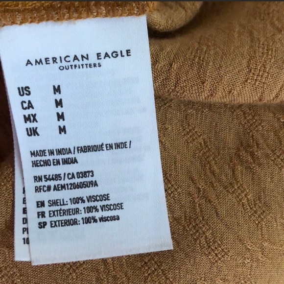 American Eagle Tiered Ruffle Babydoll Crop Top - Picture 4 of 4